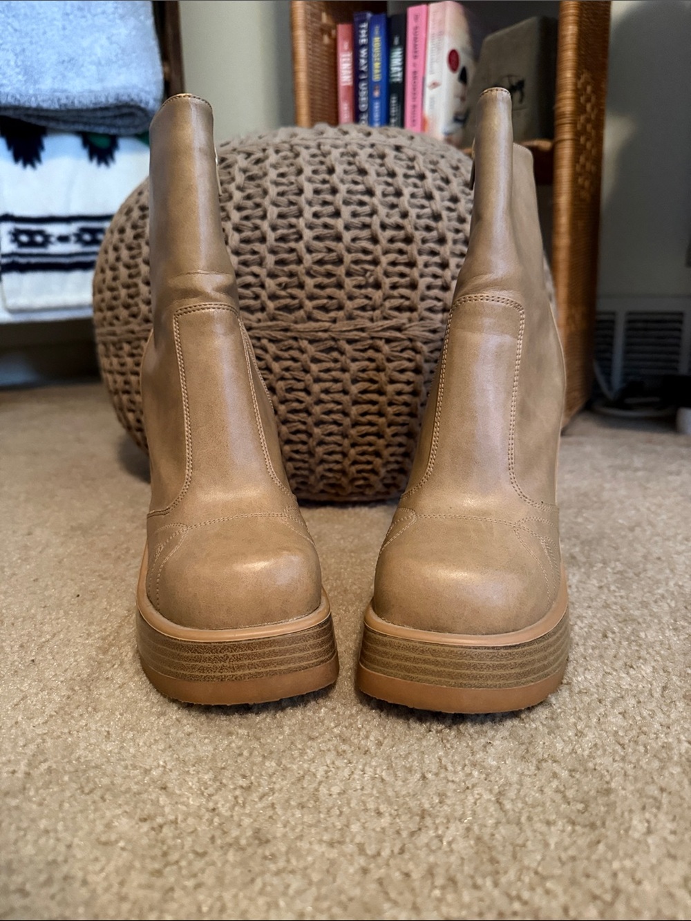 Y2K Chunky Tan Heeled Boots - Picture 2 of 11